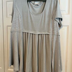 Elegant Gray Women's Top